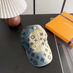 Бейсболка LV Louis Vuitton — легкая и