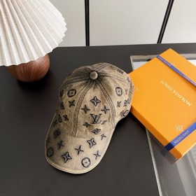 Бейсболка LV Louis Vuitton — легкая и