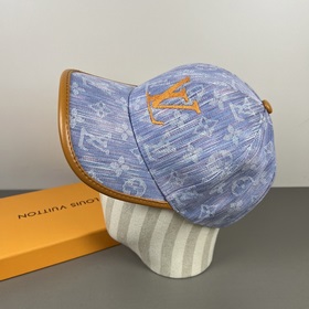 Бейсболка Louis Vuitton (LV) — новая м