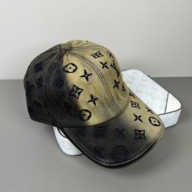 Новая бейсболка LV (Louis Vuitton) по 