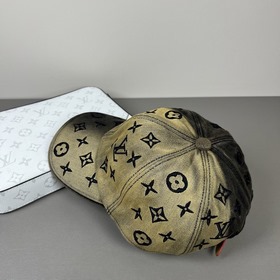 Новая бейсболка LV (Louis Vuitton) по 
