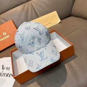 Новая бейсболка LV (Louis Vuitton) по