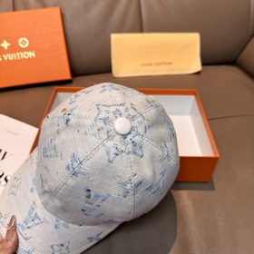 Новая бейсболка LV (Louis Vuitton) по 
