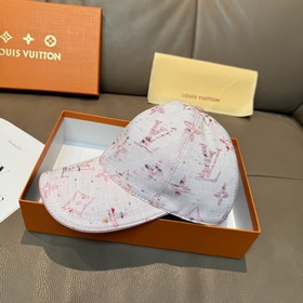 Новая бейсболка LV (Louis Vuitton) по 