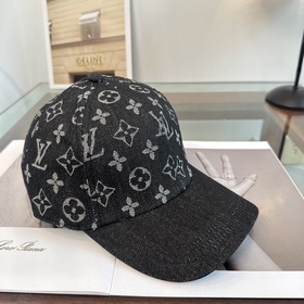 Бейсболка Louis Vuitton — новая модель