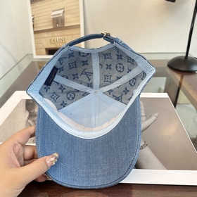 Бейсболка Louis Vuitton — новая модель