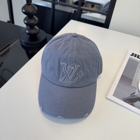 Новая бейсболка от Lv Louis, универсал