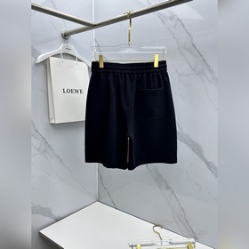 LV Louis Vuitton — новые модели шорт в