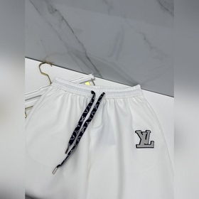 LV Louis Vuitton — новые модели шорт в