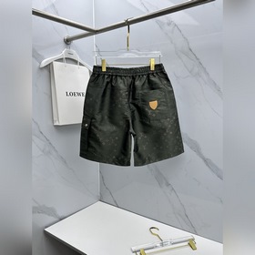 LV Louis Vuitton — новые модели шорт в