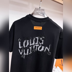 LV С тремя логотипами Новая модель л