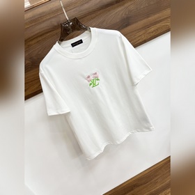 Эксклюзивная весенняя новинка от LV： м