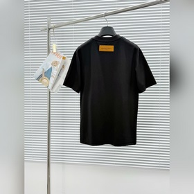 Louis Vuitton LV VIP — эксклюзивная ко