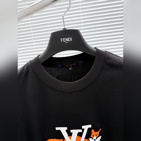 Louis Vuitton LV VIP — эксклюзивная ко