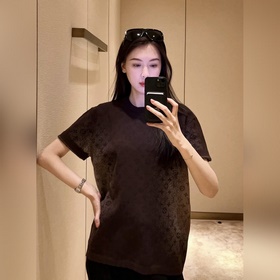 LOUIS VUITTON Louis Lv 26ss： трикотажн