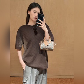 LOUIS VUITTON Louis Lv 26ss： трикотажн