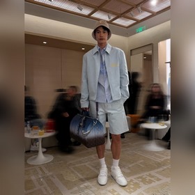 LOUIS VUITTON (LV) — джинсовые шорты в
