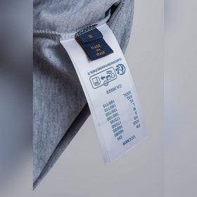 Новая модель повседневной футболки с к
