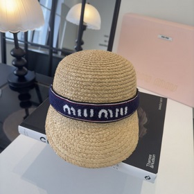 Новая модель кепки-косхат от Miu, кепк