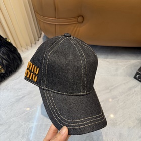 [Miumiu] Новая джинсовая бейсболка по