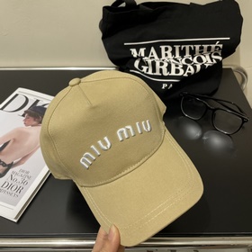 [Miumiu] Новая джинсовая бейсболка с 