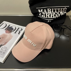 [Miumiu] Новая джинсовая бейсболка с 