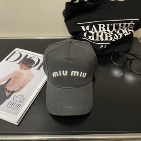 [Miumiu] Новая джинсовая бейсболка с