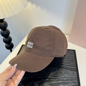 Оригинальные бейсболки Miu из новой ве
