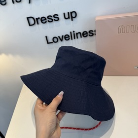 Мью-Мью (Miu) — оригинальные весенне-л
