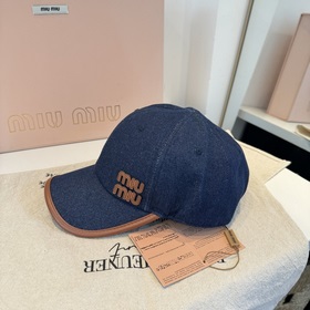 Оригинальные бейсболки Miu из новой ве