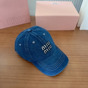 Miu： подлинные изделия, изготовленные