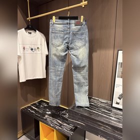 Мужские джинсы прямой посадки miumiu26