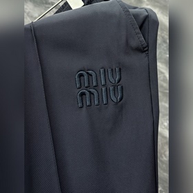 Новинка MIUMIU 2026. Модель из импортн