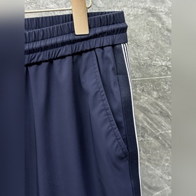 Новинка MIUMIU 2026 года. Модель из им