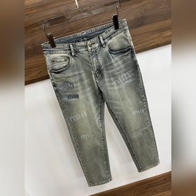 Эксклюзивная новинка от Miu： модные дж
