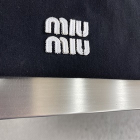 -MiuMiu Короткорукавная блузка с аппл
