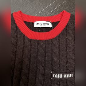 Miumiu — женская кофта с круглым вырез