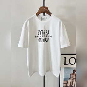 Представляем летнюю модель MIUMIU 26 с