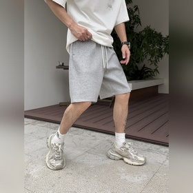 Moncler  С тремя логотипами Новая мо