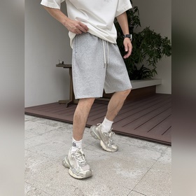 Moncler  С тремя логотипами Новая мо