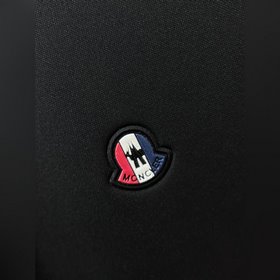 Moncler   Новинка летнего сезона 202