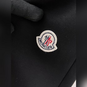 Moncler  С тремя логотипами — летняя