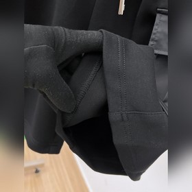 Moncler  С тремя логотипами — новинка