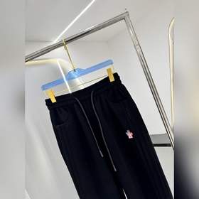 Классические спортивные штаны с прямым