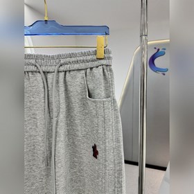Классические спортивные штаны с прямым