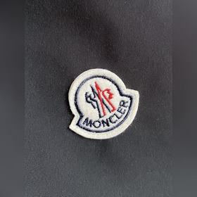 Moncler   Товары высшего качества