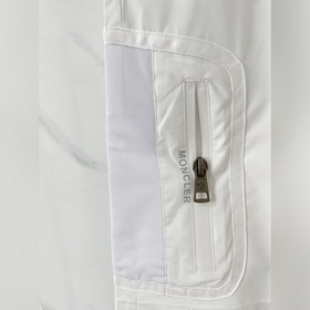 Moncler   Товары высшего качества 
