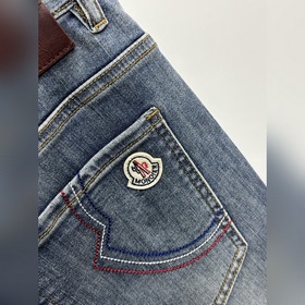 Эксклюзивная новинка от Moncler — модн