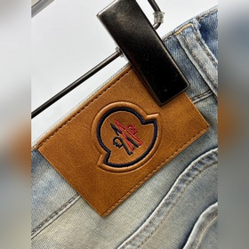 Эксклюзивная новинка от Moncler — модн