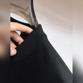 Moncler  С тремя логотипами Новая мо